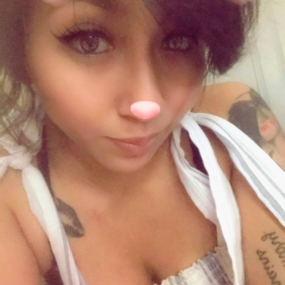 Meet your Posher, Stefi